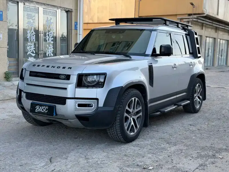 Land Rover Defender, 2020