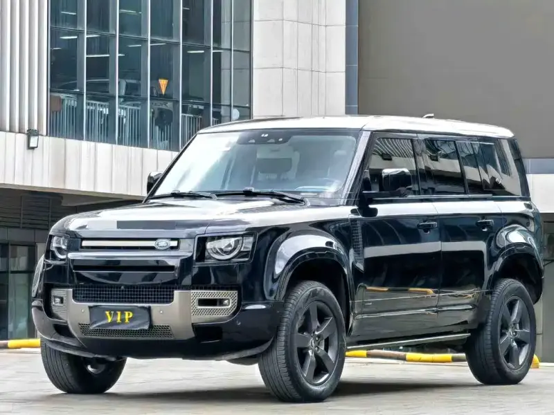 Land Rover Defender, 2022