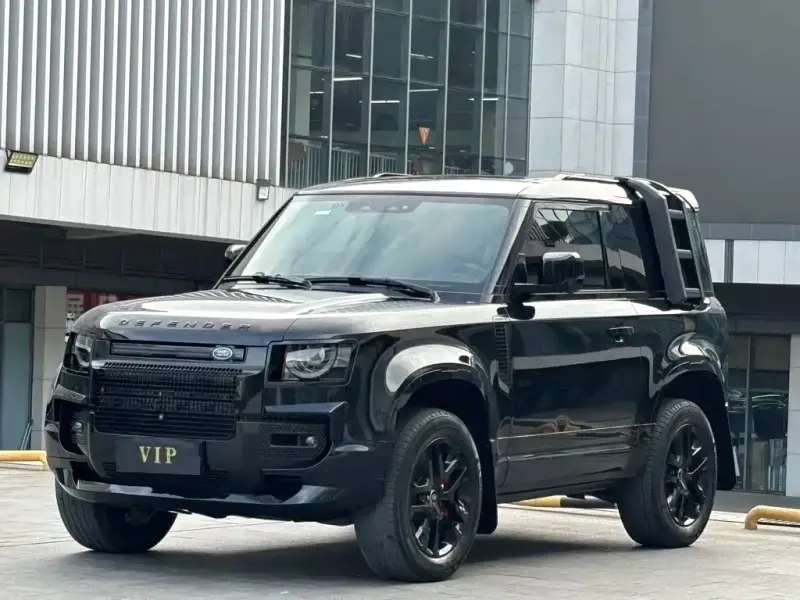 Land Rover Defender, 2022