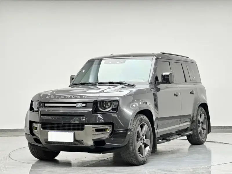 Land Rover Defender, 2024
