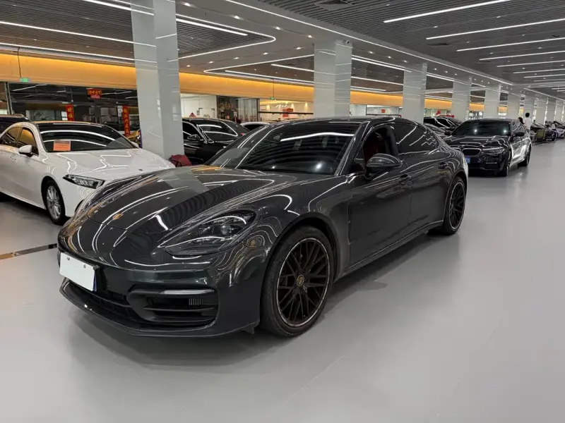 Porsche Panamera, 2021
