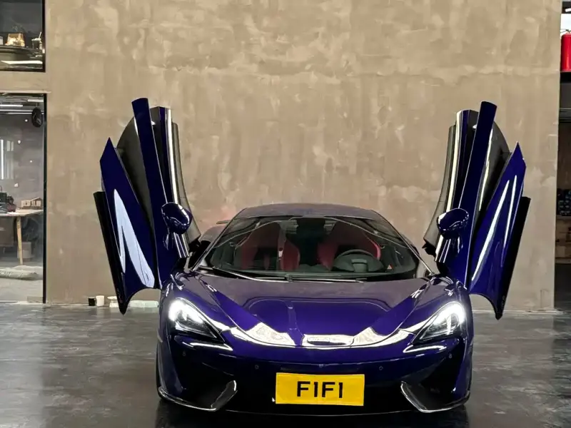 McLaren 570, 2018