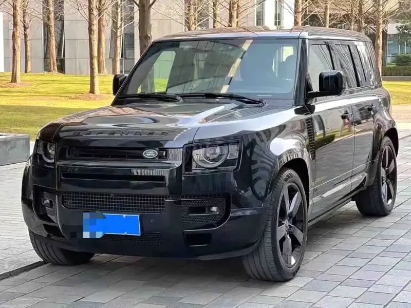 Land Rover Defender, 2022