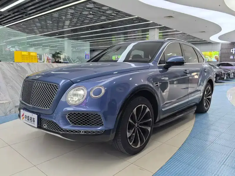 Bentley Bentayga, 2017
