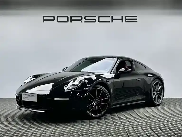 Porsche 911, 2023