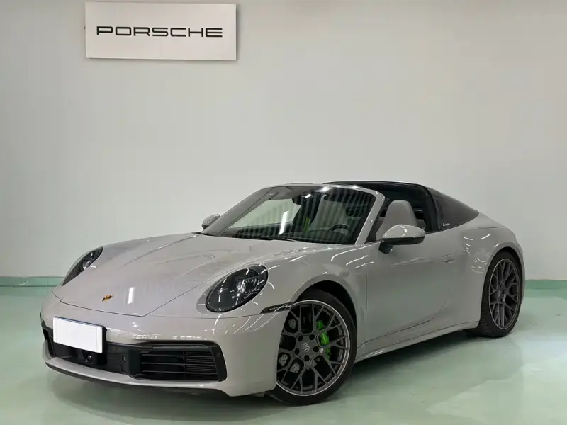Porsche 911, 2022