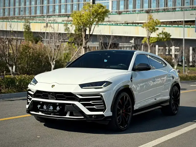 Lamborghini Urus, 2020