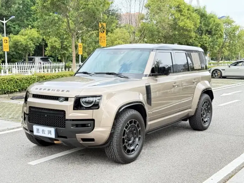 Land Rover Defender, 2026