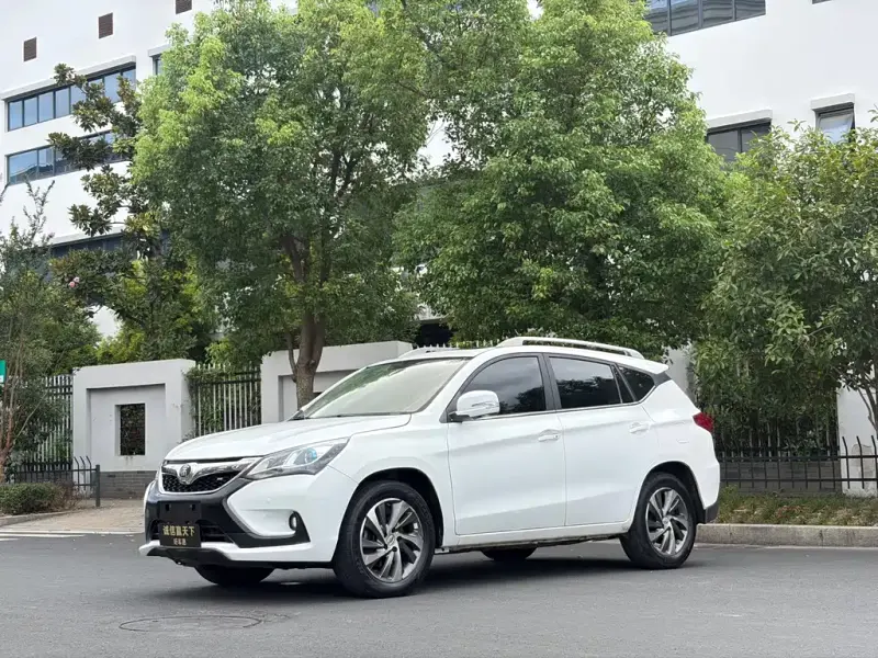 BYD Song, 2017