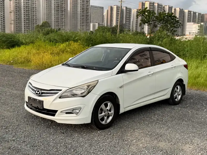 Hyundai Verna, 2014