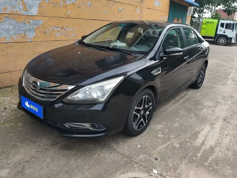 BYD G5, 2015