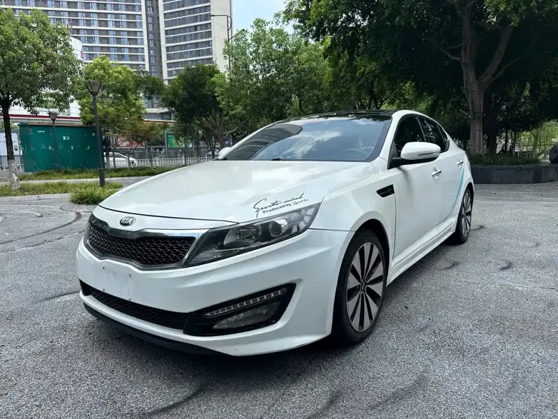 Kia K5, 2013