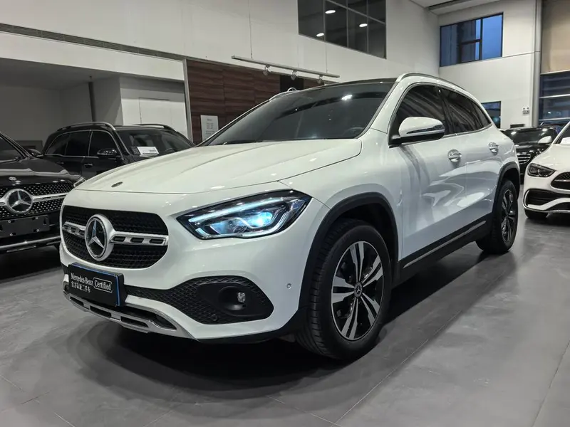 Mercedes-Benz GLA, 2020