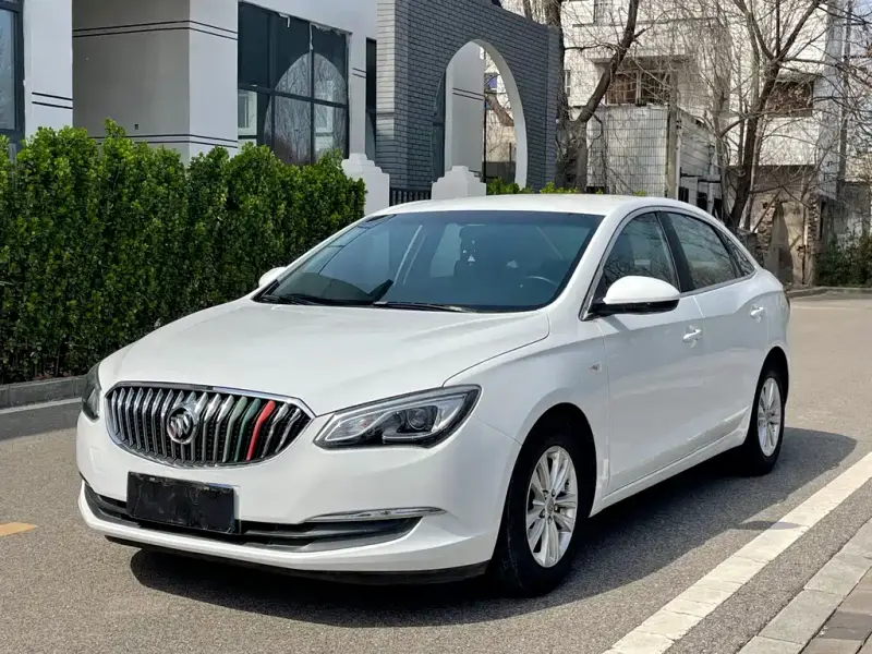 Buick Excelle, 2017