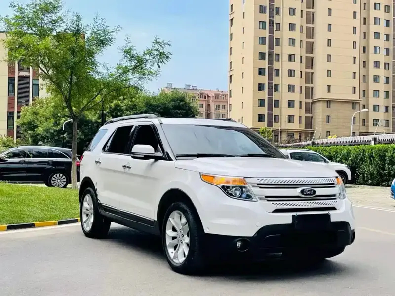 Ford Explorer (Import), 2015