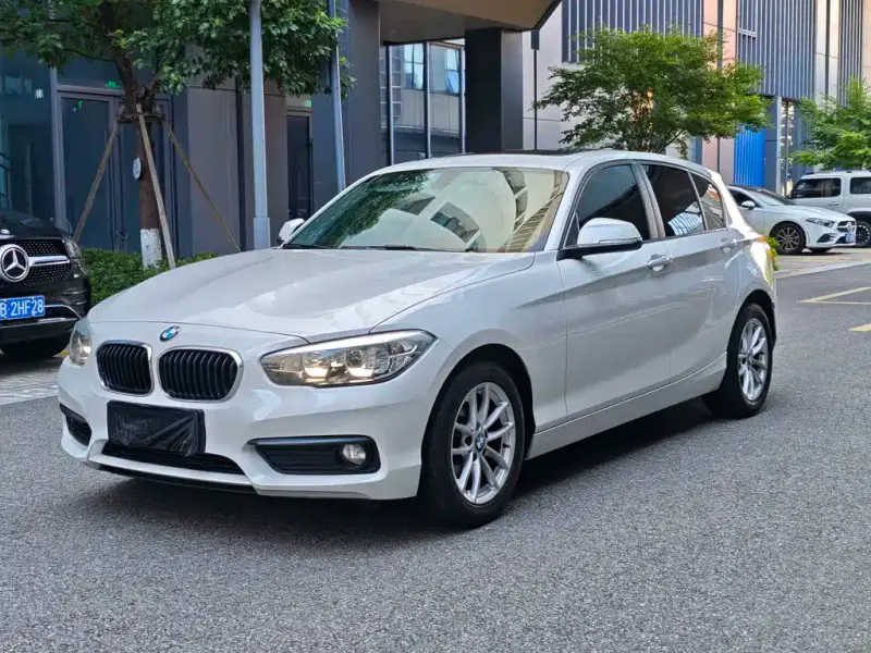 BMW 1 Series (Import), 2015