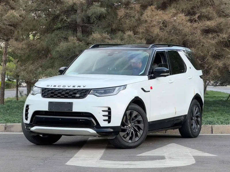 Land Rover Discovery, 2023