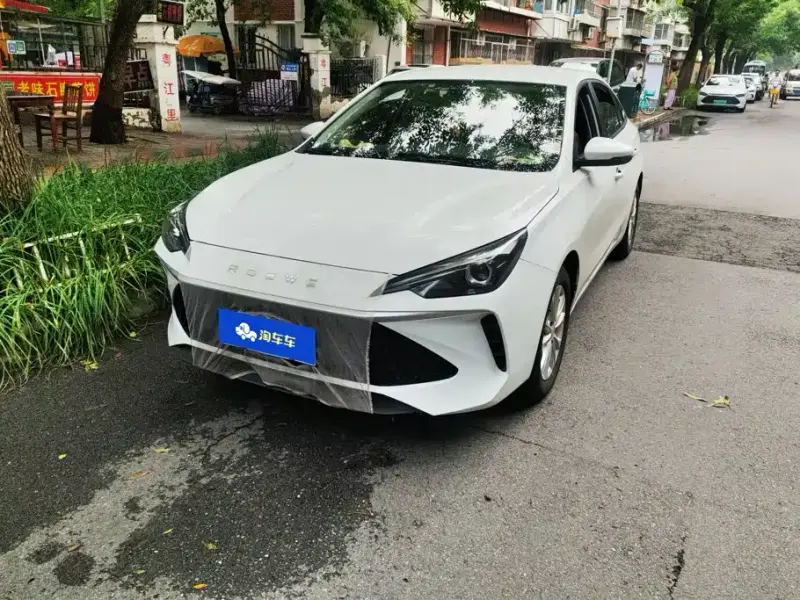 Roewe i5, 2025