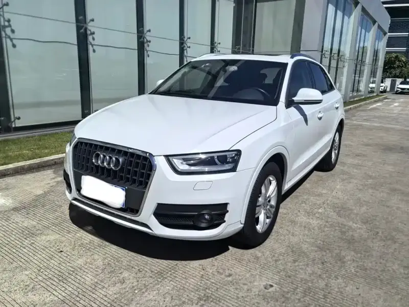Audi Q3, 2015