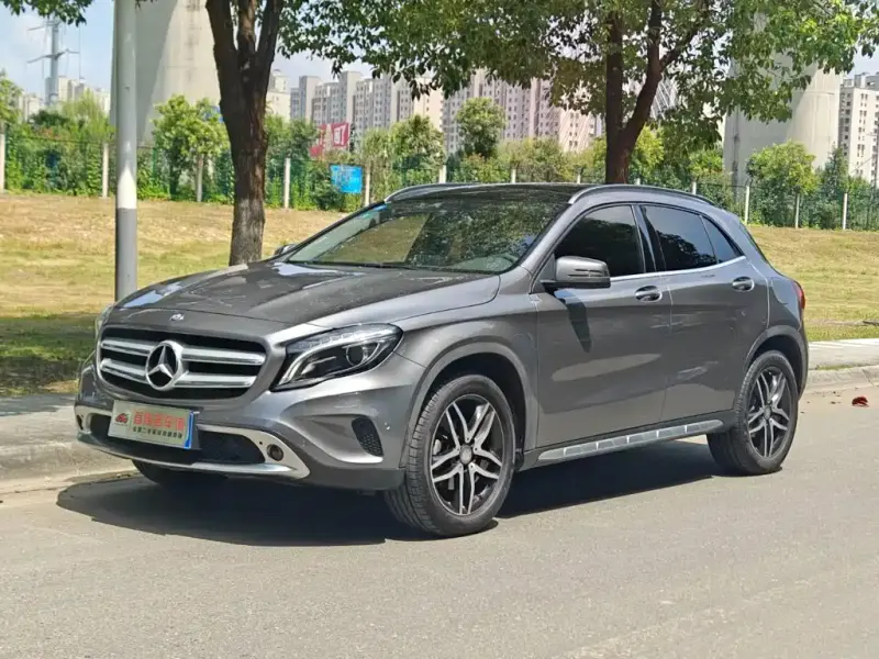Mercedes-Benz GLA, 2016