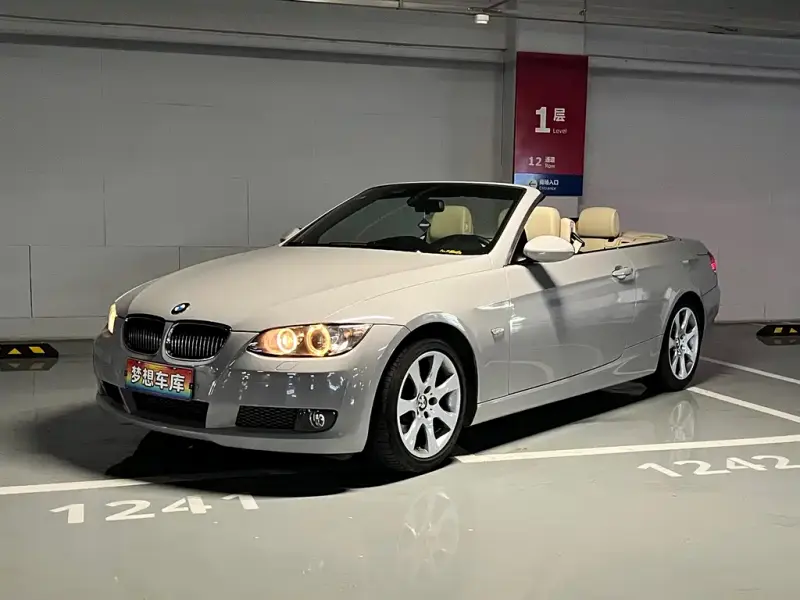 BMW 3 Series (Import), 2009