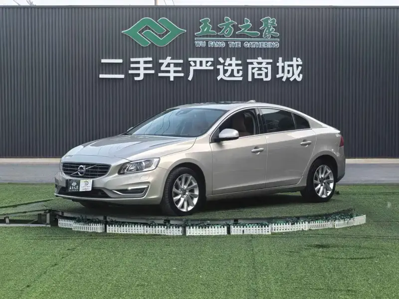 Volvo S60, 2016