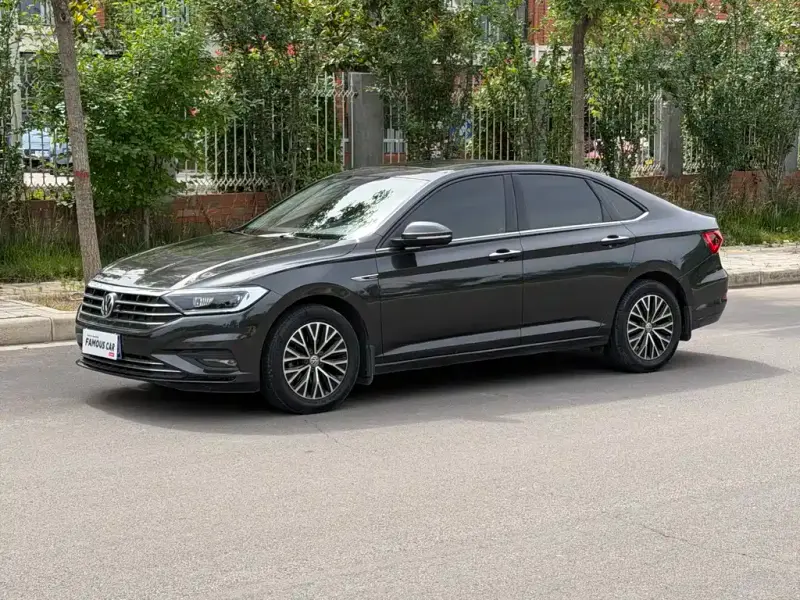 Volkswagen Sagitar, 2021