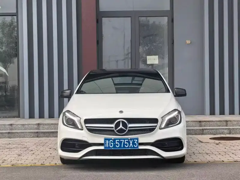 Mercedes-Benz A-Class (Import), 2015