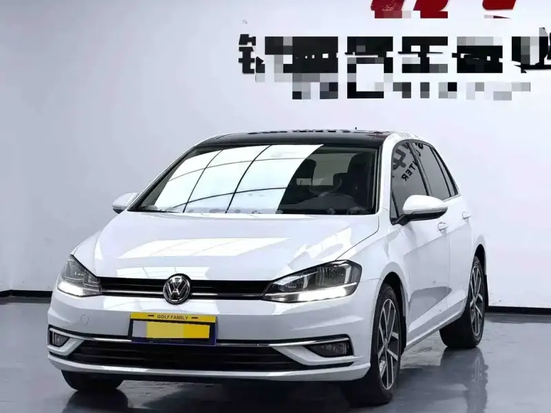Volkswagen Golf, 2020