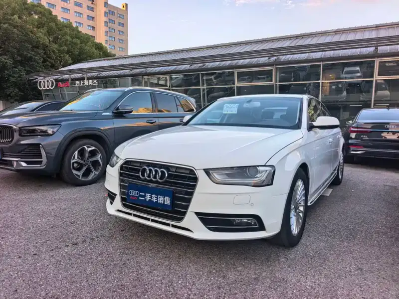 Audi A4L, 2017