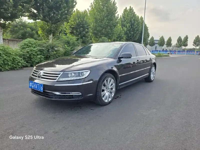 Volkswagen Phaeton, 2014