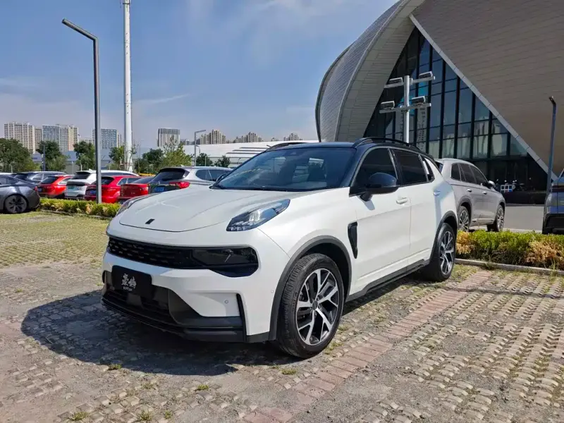 Lynk & Co 01, 2021