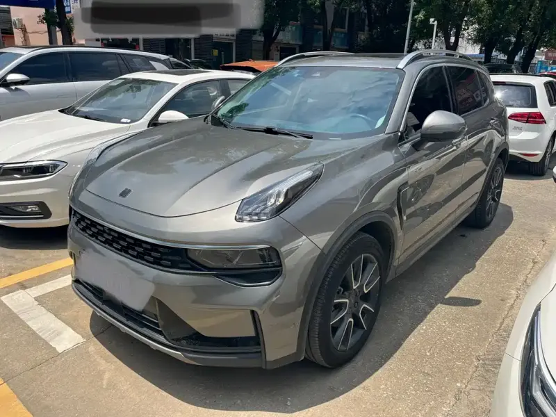 Lynk & Co 01, 2021