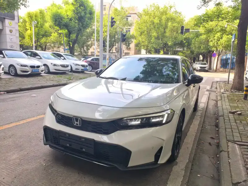 Honda Civic, 2025
