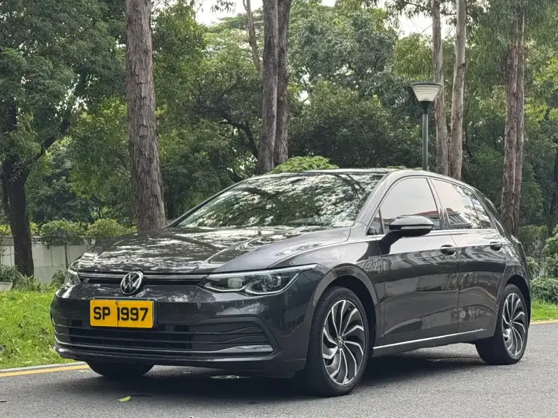 Volkswagen Golf, 2020