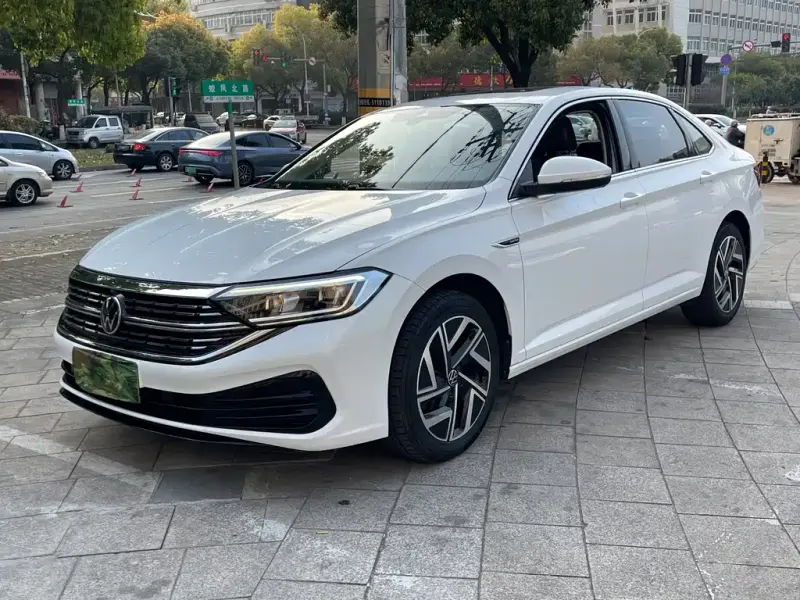 Volkswagen Sagitar, 2023