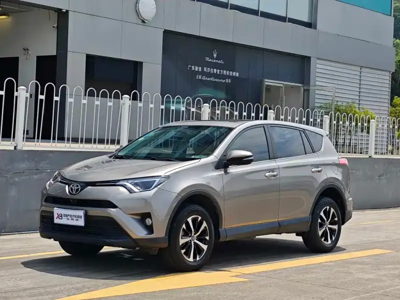 Toyota RAV4, 2017