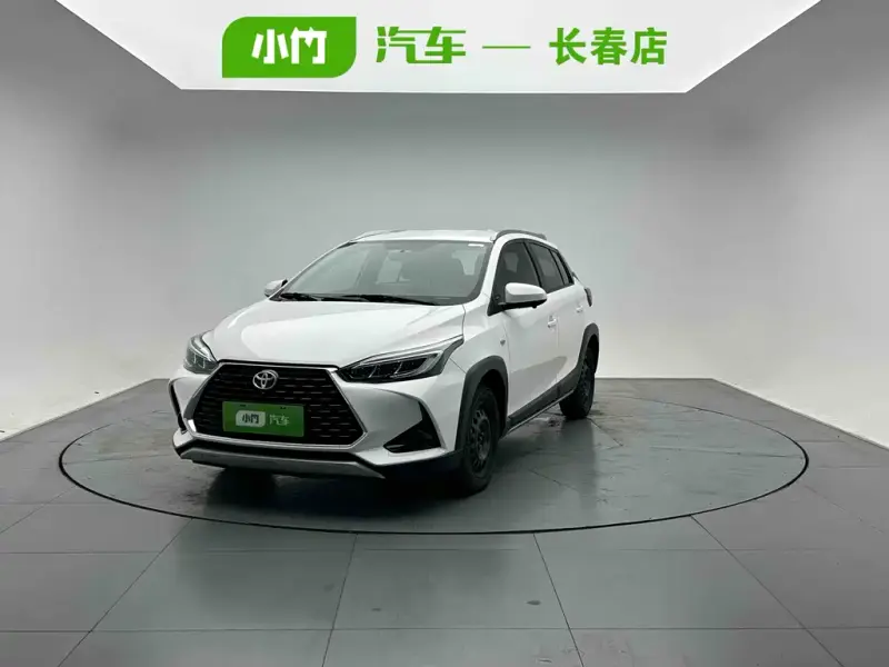 Toyota Yaris L, 2022