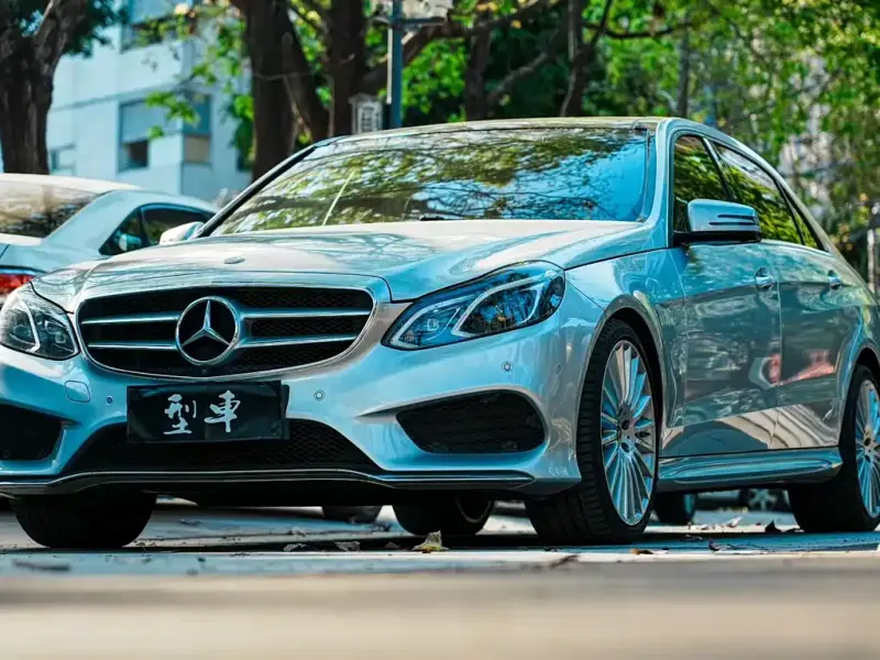 Mercedes-Benz E-Class, 2015
