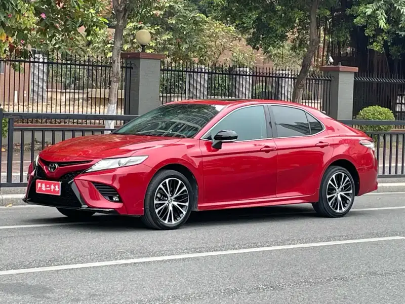Toyota Camry, 2018