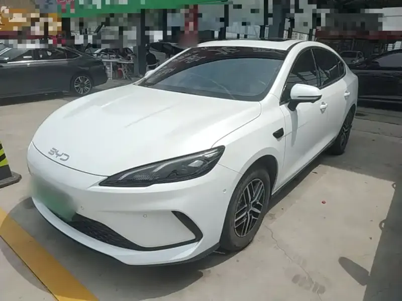 BYD Seal 05 DM-i, 2025