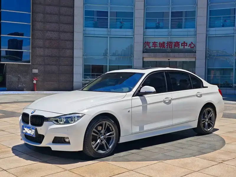 BMW 3 Series, 2019