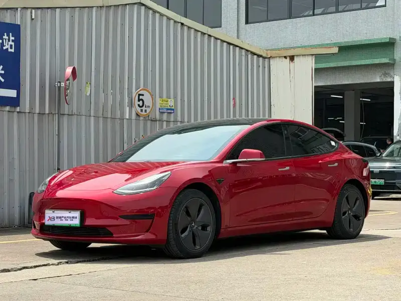 Tesla Model 3, 2020