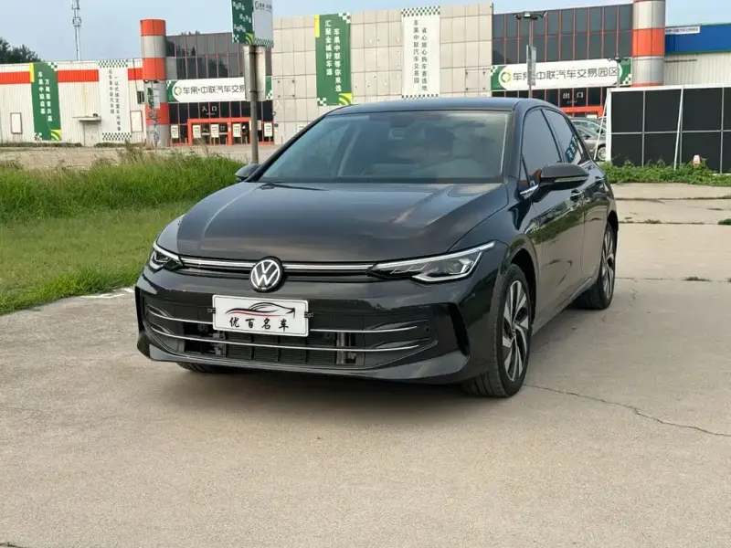 Volkswagen Golf, 2026