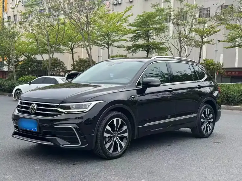Volkswagen Tiguan L, 2023