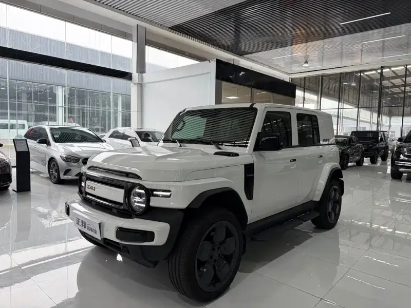 iCAR V23, 2025