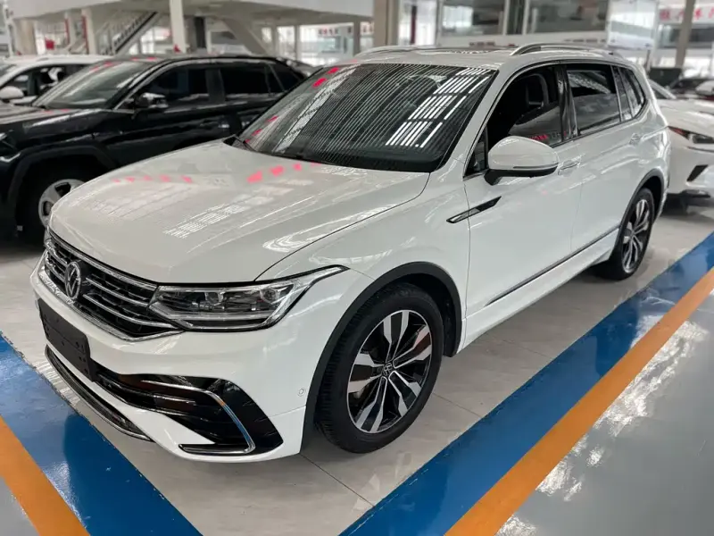 Volkswagen Tiguan L, 2023