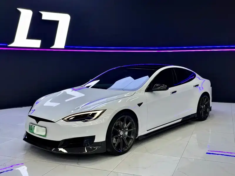Tesla Model S, 2017