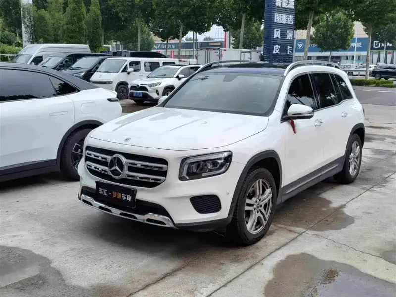 Mercedes-Benz GLB, 2021
