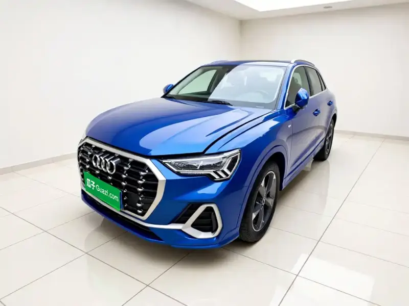 Audi Q3, 2021